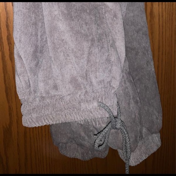 Elect joggers - Picture 2 of 3